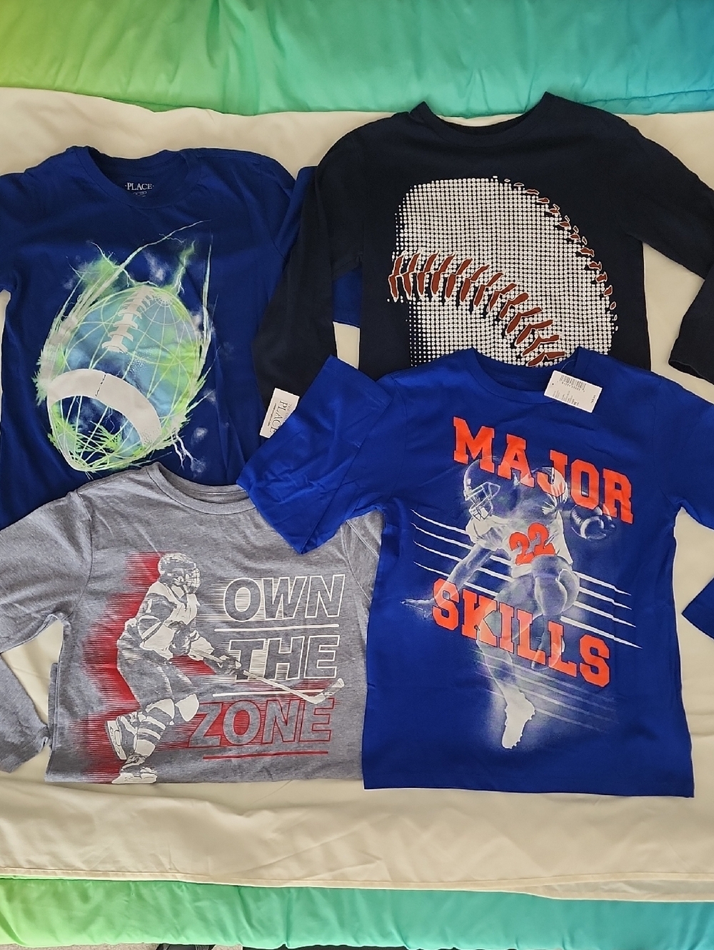 The Children's Place Boys Long-Sleeve Graphic Tee Bundle - Size 7/8